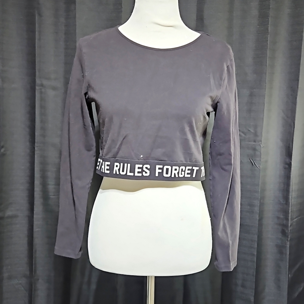 FORGET THE RULES copped long sleeve top